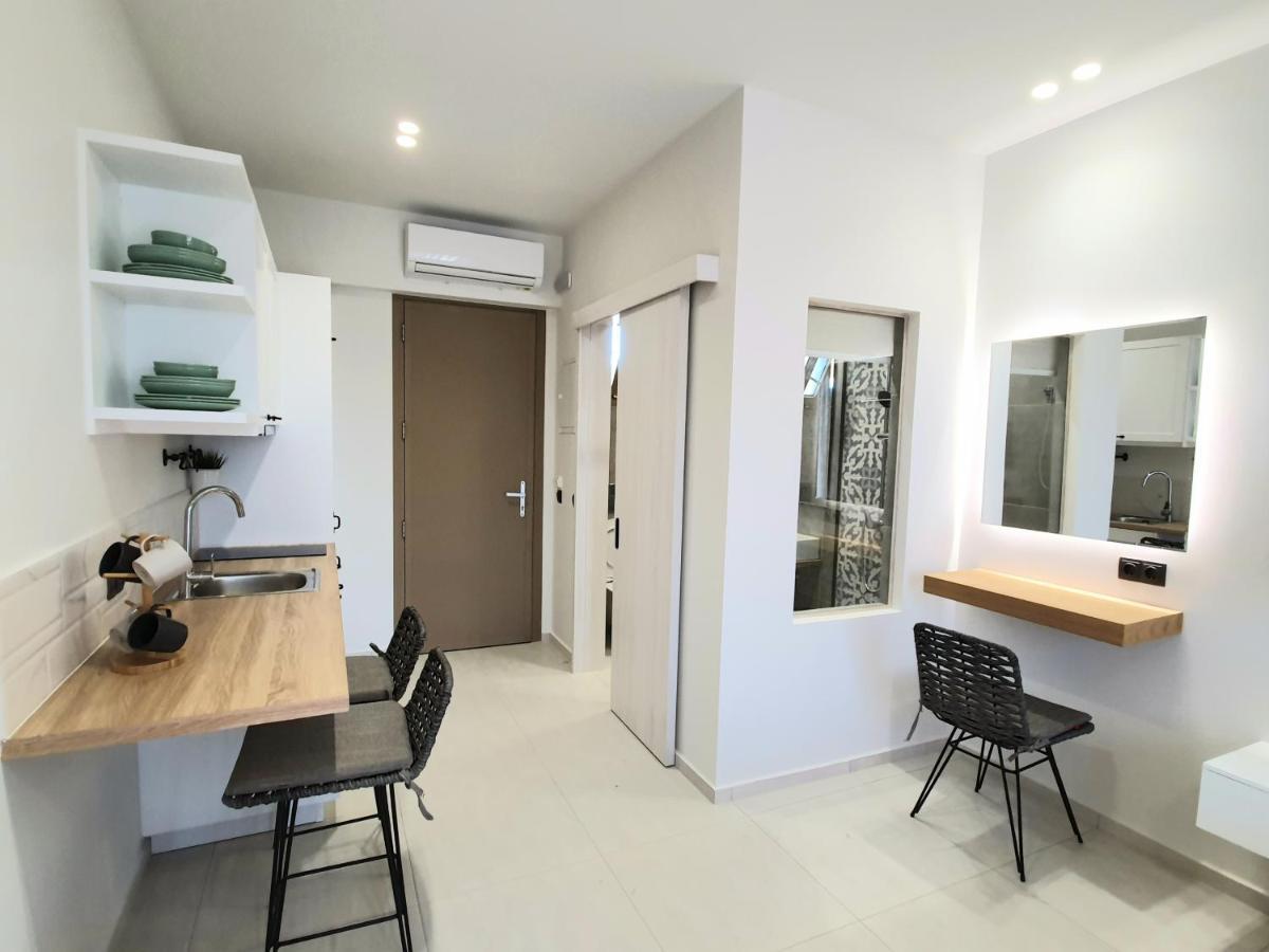 St.Thomas Beach Luxury Apartments Pefki  Exterior photo