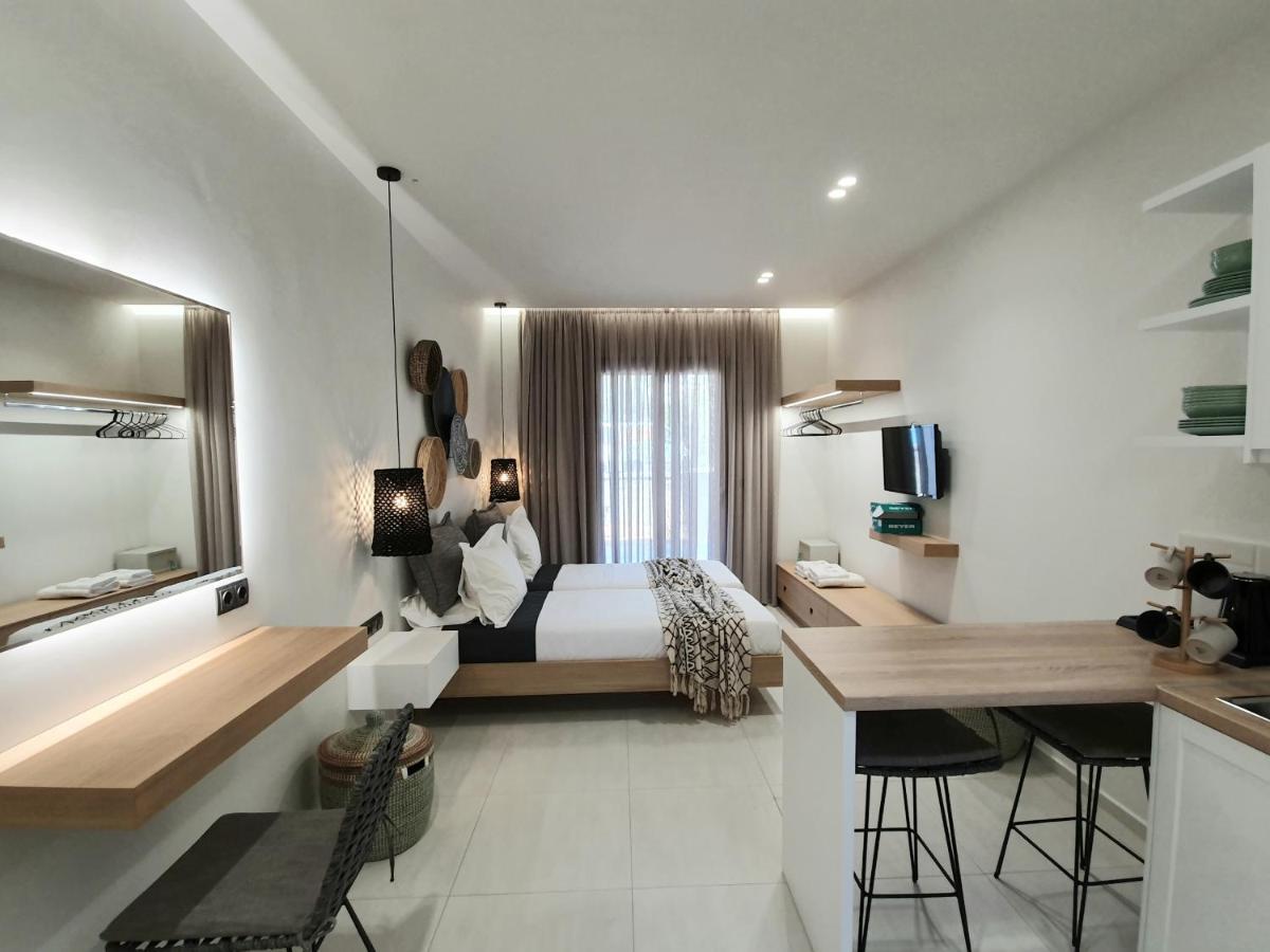 St.Thomas Beach Luxury Apartments Pefki  Exterior photo